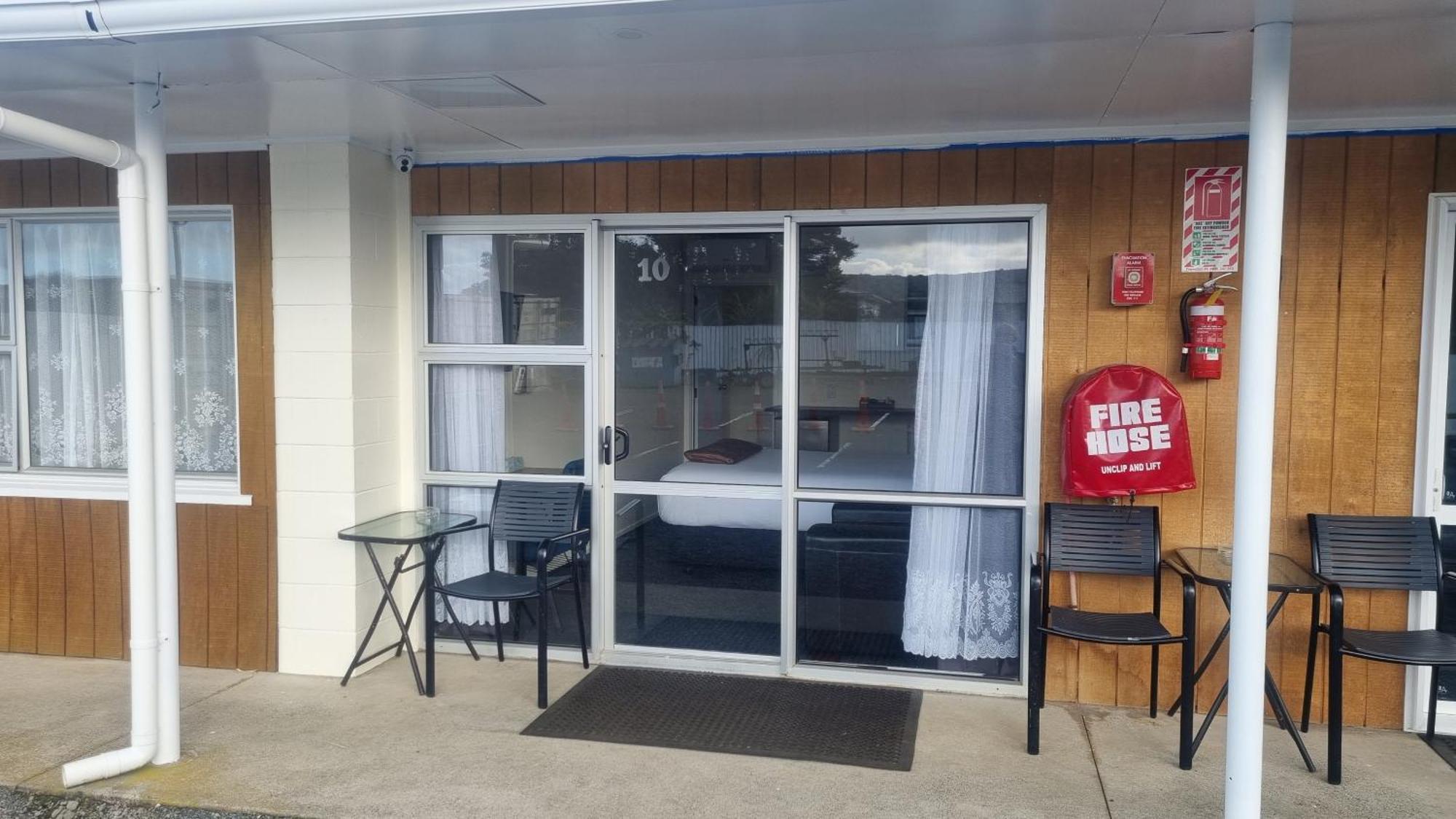 Motel Twin Coast Adventures Kaikohe Exterior foto